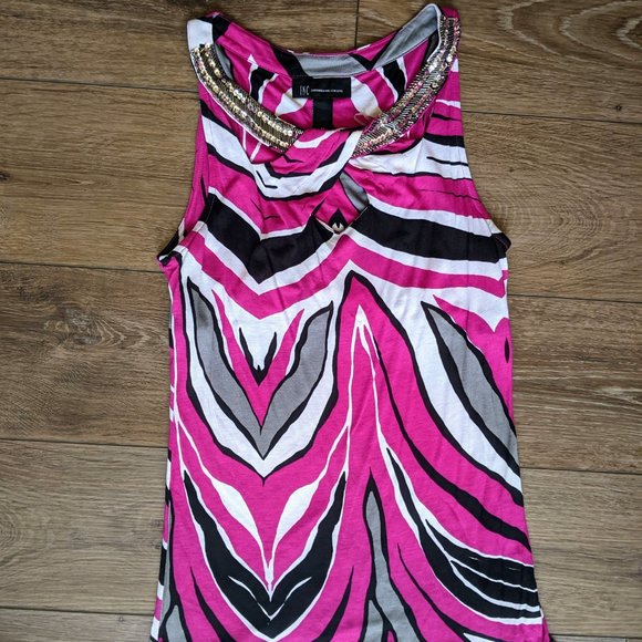 EUC INC Sleeveless Tank Top w/ Beaded Keyhole Neck - Pink, White & Black Pattern - Picture 7 of 7